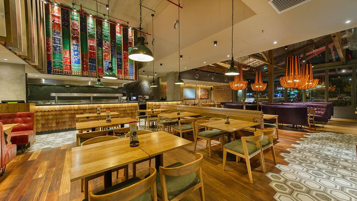 Nando's The Spring